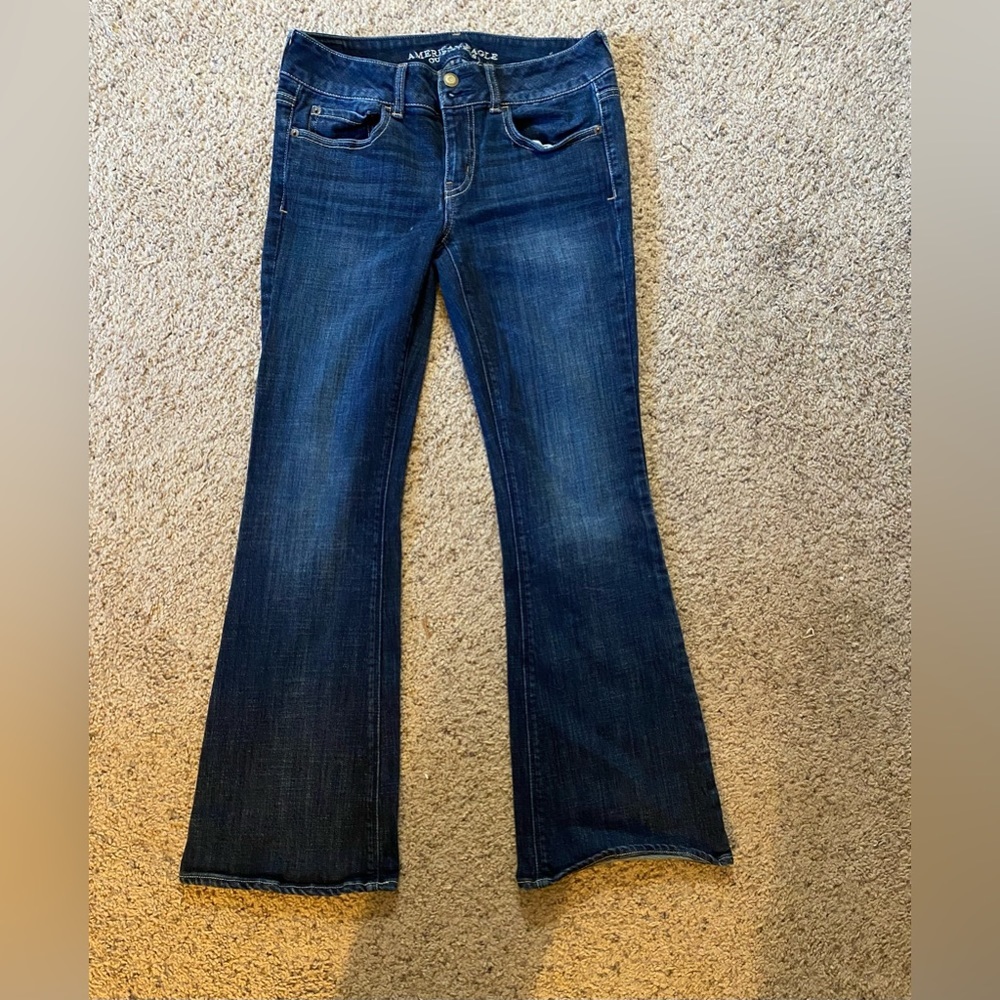American Eagle Outfitters BootCut Jeans Size 6